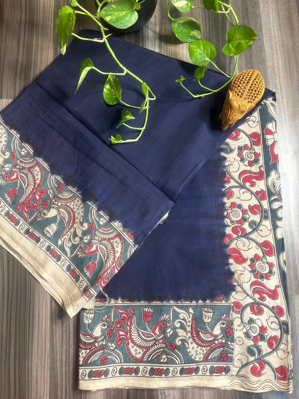 Navy Blue Plain Body – Peacock Border Kalamkari Saree